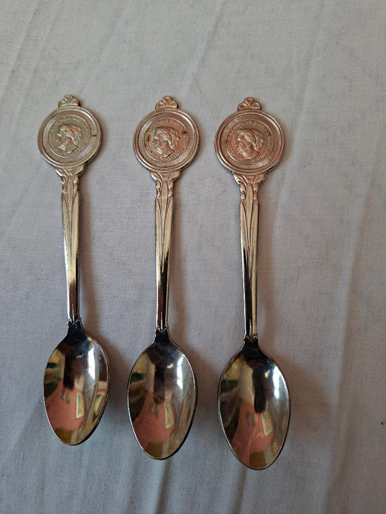 3 theelepels Wilhelmina 1 cent, Ophalen of Verzenden, Gebruikt, Speld(je) of Lepel(tje)