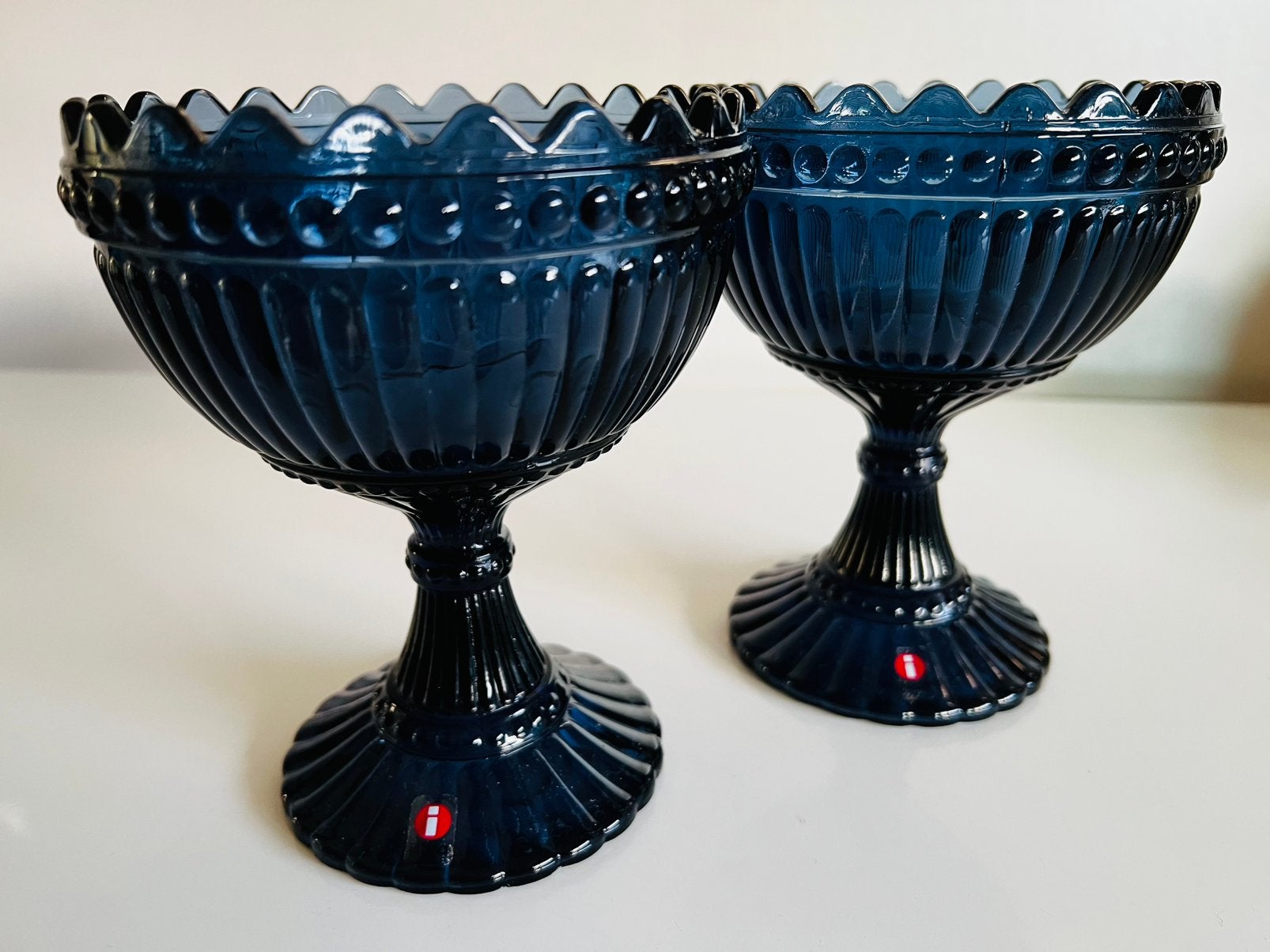 2 Iittala Marimekko Mariskooli Schaal Purple Blue 15 cm, Huis en Inrichting, Keuken | Servies, Ophalen of Verzenden, Zo goed als nieuw