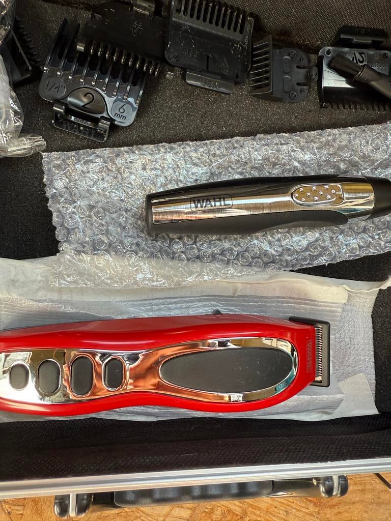 Wahl Close Cut Combo 20105-0466 Tondeuse & Mini-trimmer Set, Ophalen of Verzenden, Zo goed als nieuw, Scheren en Epileren