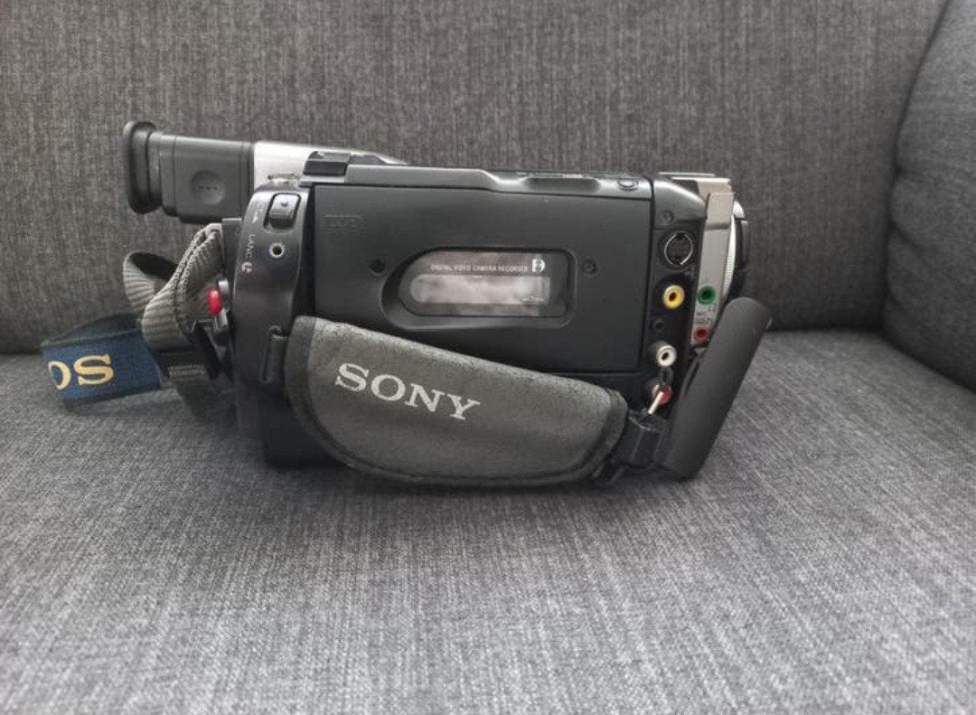 Video 8 camera Sony, Ophalen of Verzenden, Zo goed als nieuw, Sony, 20x of meer