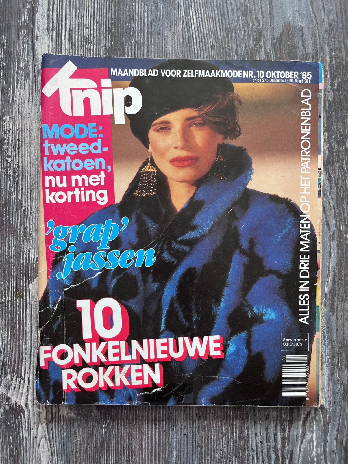 Knipmode oktober 1985, Ophalen of Verzenden, Zo goed als nieuw, Vrouw, Knipmode