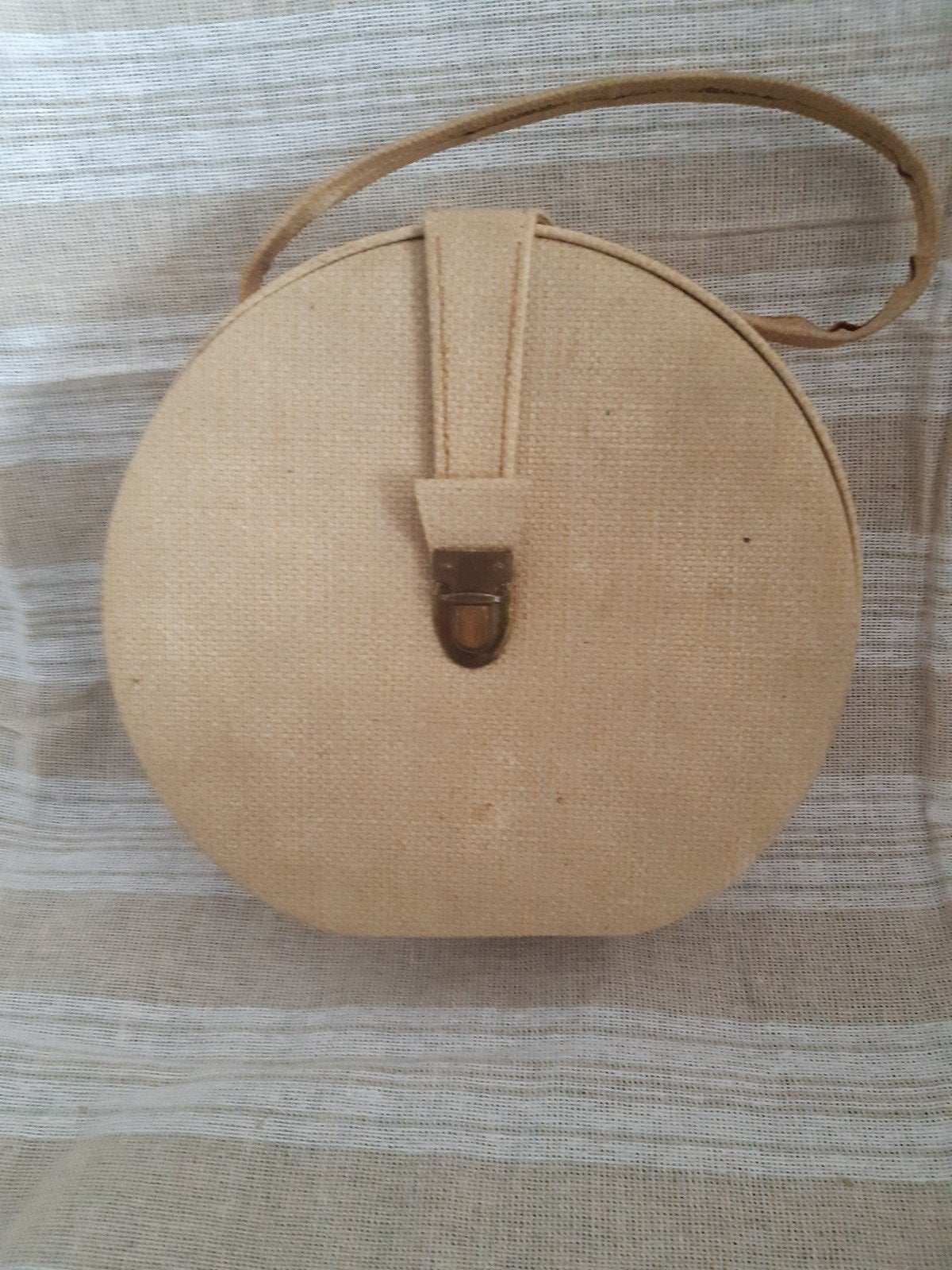 vintage rond naaikoffertje, Verzenden