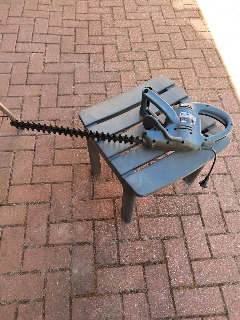 Peugeot Heggeschaar 50 cm - Elektrisch, Ophalen of Verzenden, Gebruikt, Elektrisch, Peugeot