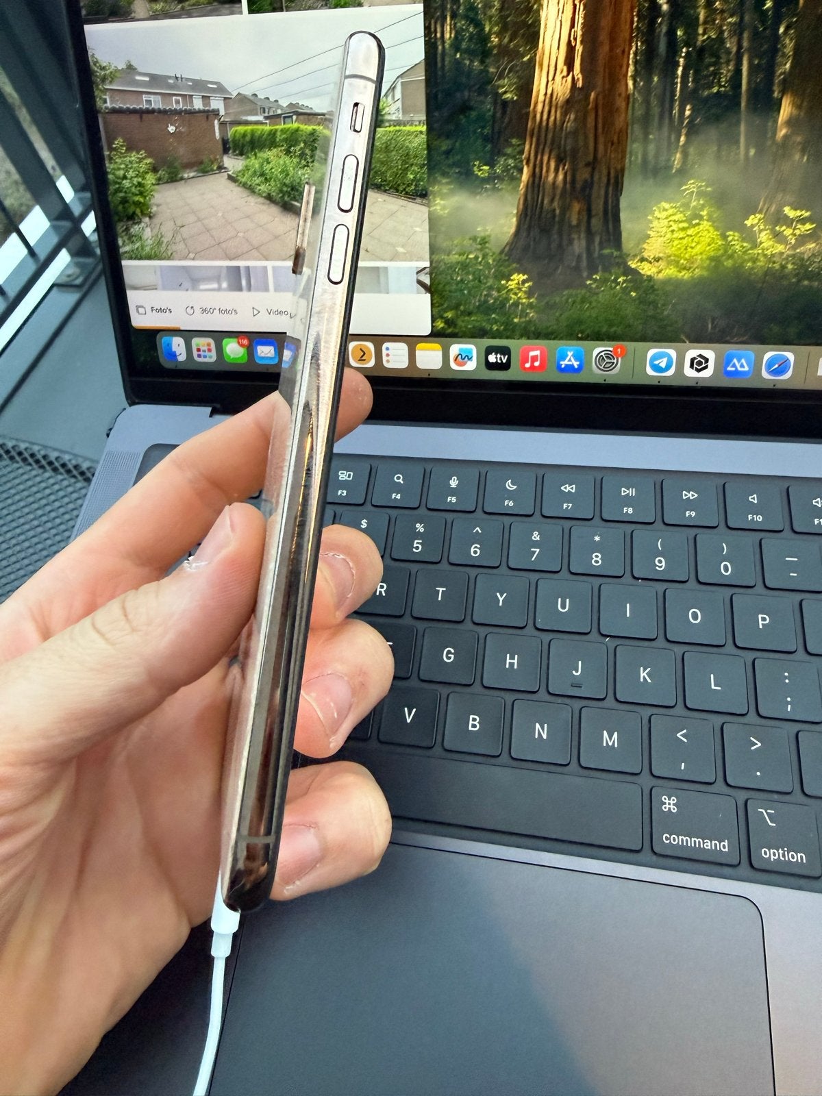 Iphone XS Max - Scherm en achterkant gebroken, Telecommunicatie, Mobiele telefoons | Apple iPhone, Niet werkend, 64 GB, Zonder abonnement