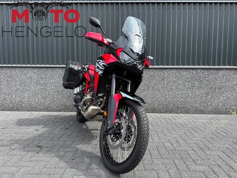 Honda CRF 1100 AFRICA TWIN (bj 2024), Motoren, Motoren | Honda, Capronilan 1
1119 NN  Schiphol-Rijk, NL, Cco@honda-eu.com, HONDA MOTOR EUROPE