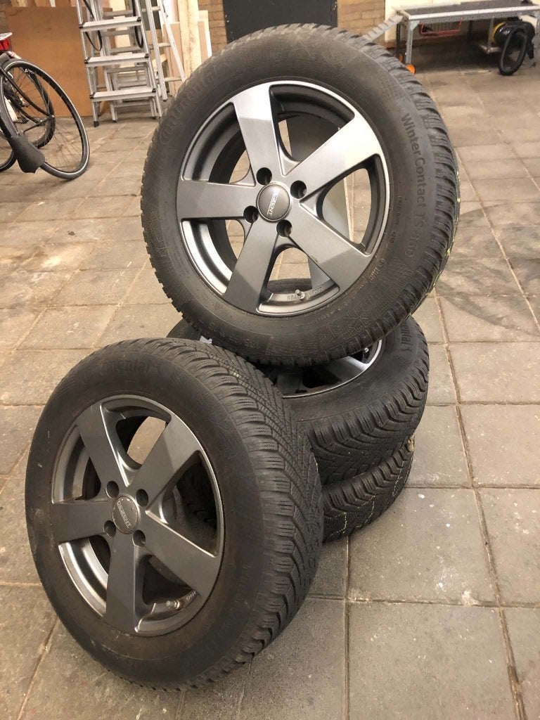 Conti Winter Contact TS 860 Maat 185/65 R 15 T +alu velgen, Ophalen, Gebruikt, 15 inch, Banden en Velgen