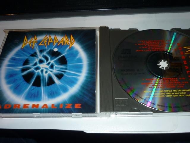 Def Leppard de cd adrenalize, Cd's en Dvd's, Cd's | Hardrock en Metal, Verzenden, Zo goed als nieuw