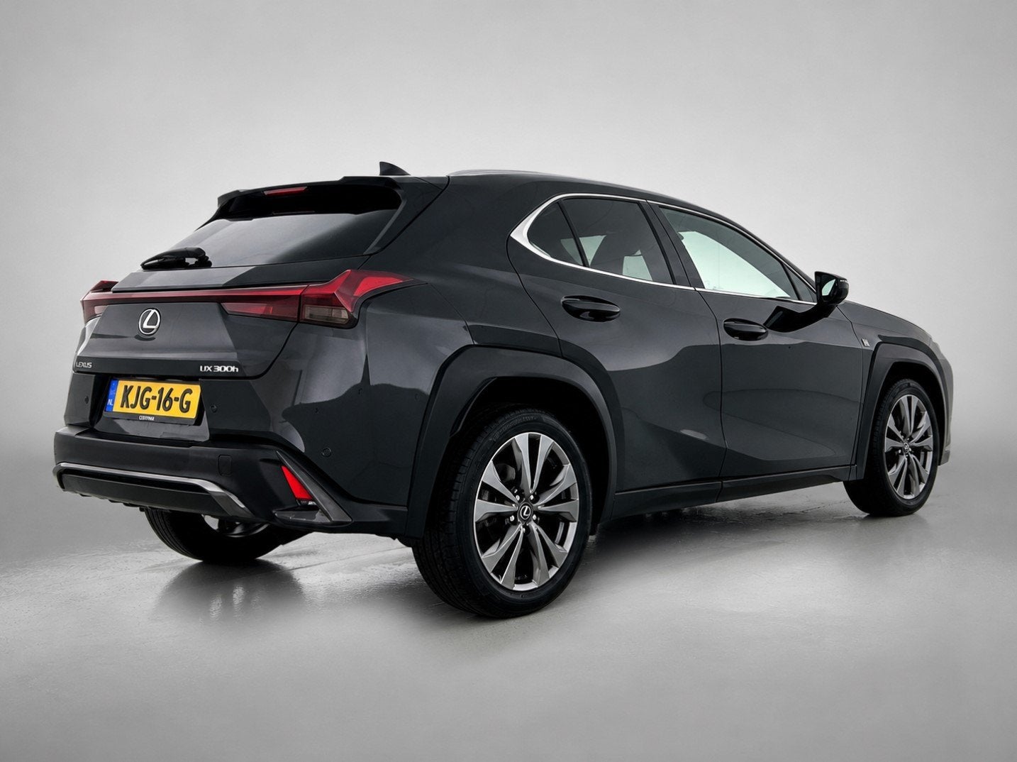 Lexus UX 300h 35th Edition | Demo | Direct Leverbaar | Stoel, Auto's, Lexus, 4 cilinders, Zwart, Bedrijf, SUV of Terreinwagen