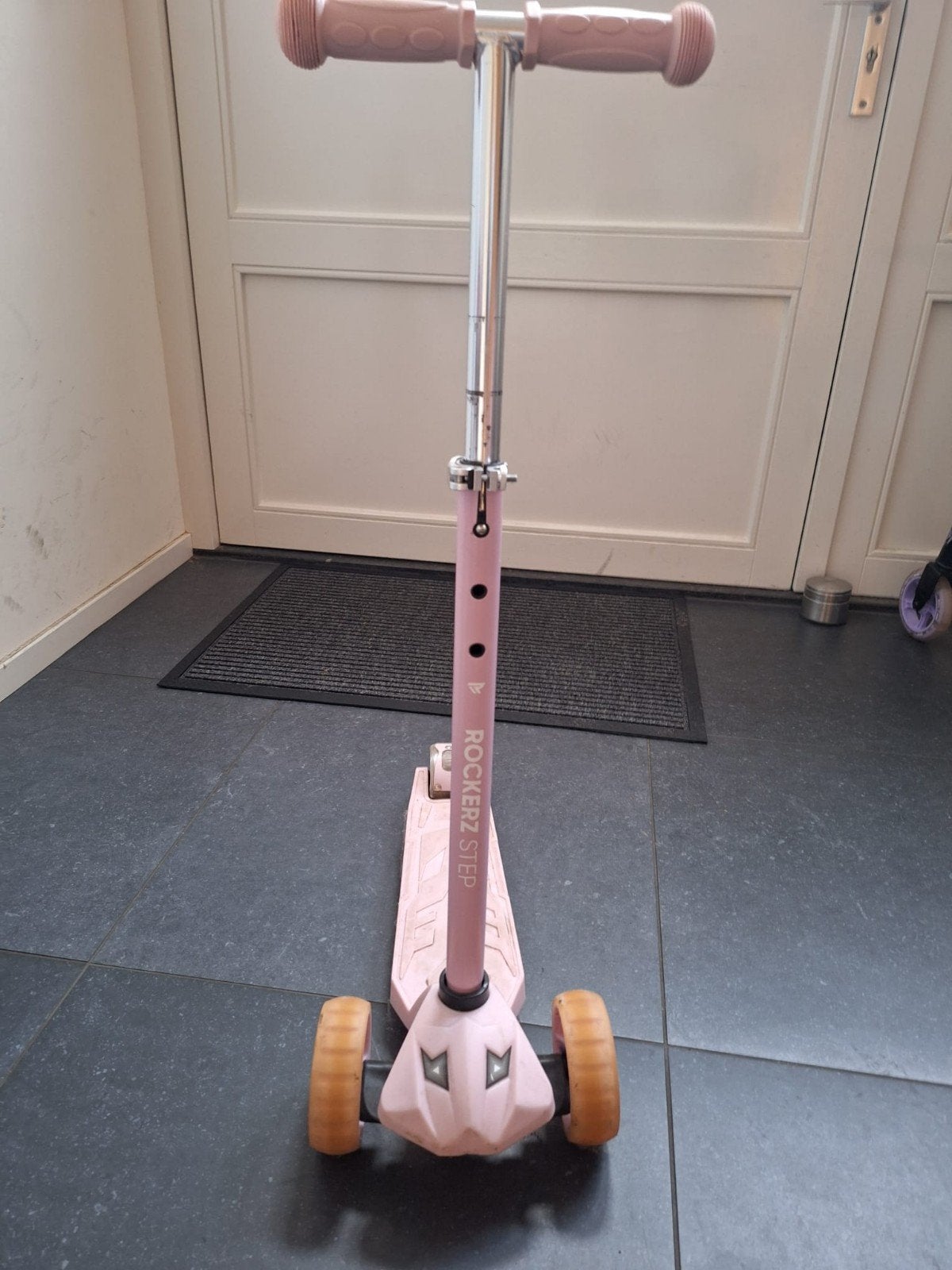 Roze kinderstep met 3 wielen - Rockerz Step, Ophalen, Gebruikt, Gewone step, Rockerz Step