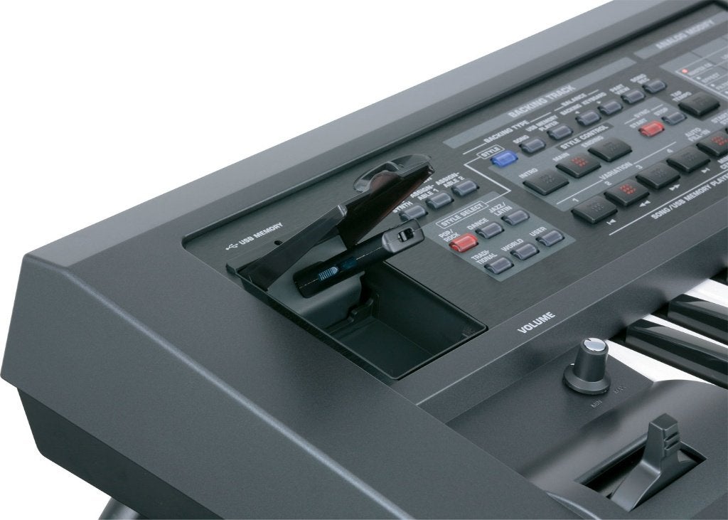 Foto 8 van Roland GW-8 – Workstation / Keyboard