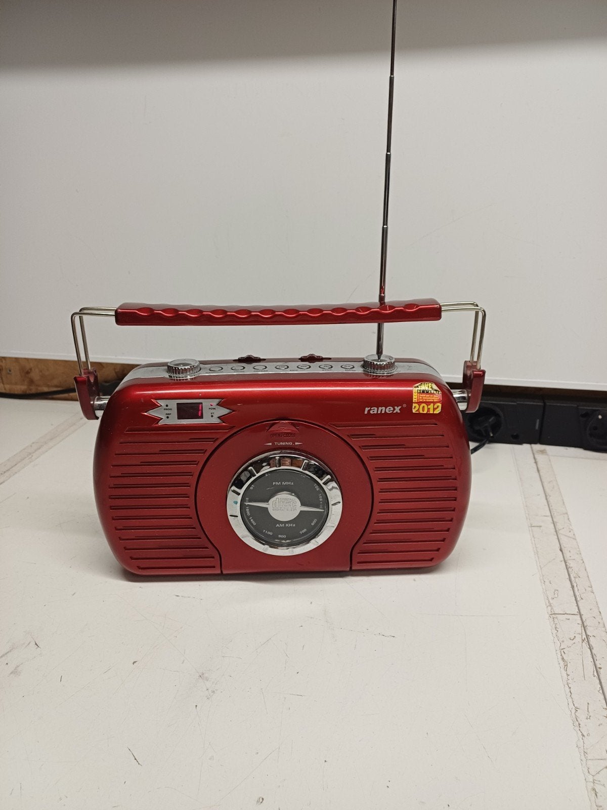 Ranex RX 2388 Vintage Radio met CD-speler - Rood/Chroom, Ophalen of Verzenden, Gebruikt, Radio, Met cd-speler