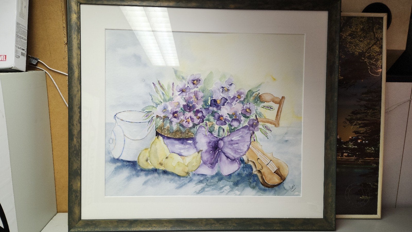 Ingelijste aquarel: Viooltjes, fruit en viool, Ophalen