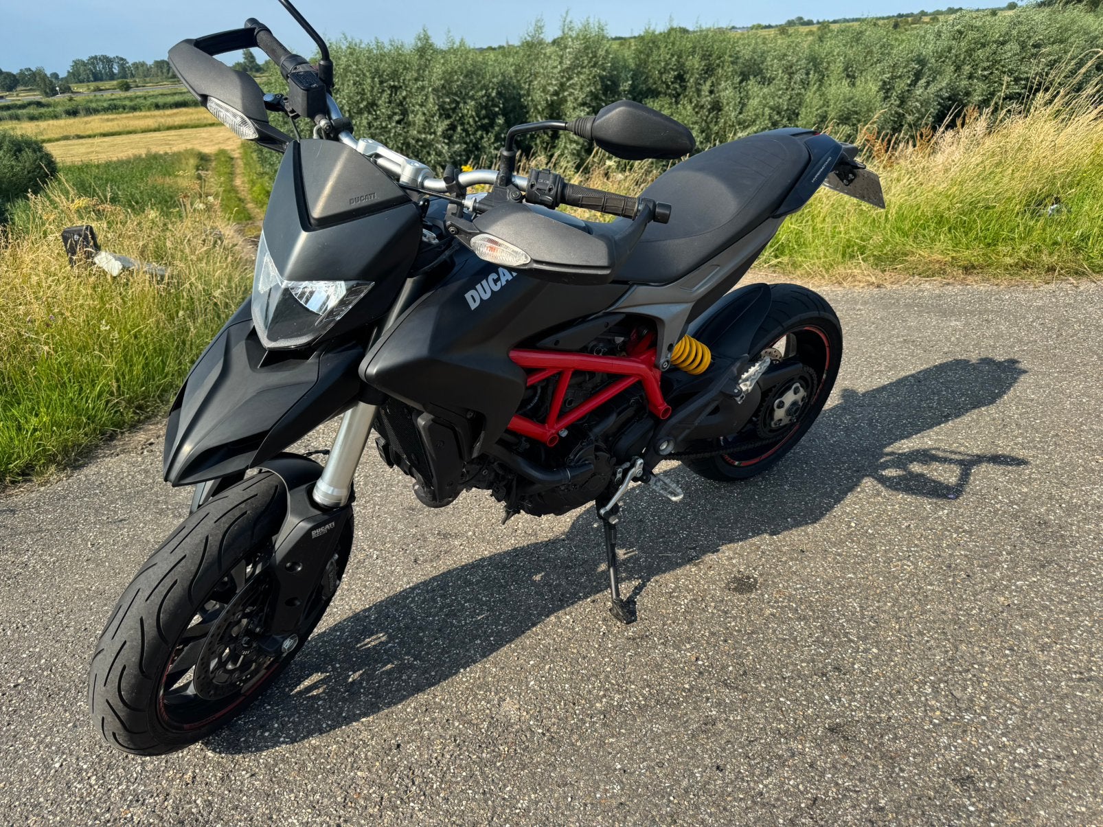 Ducati hypermotard 821 2013, Motoren, Motoren | Ducati, 2 cilinders, Motorrijbewijs A, Gebruikt, Particulier