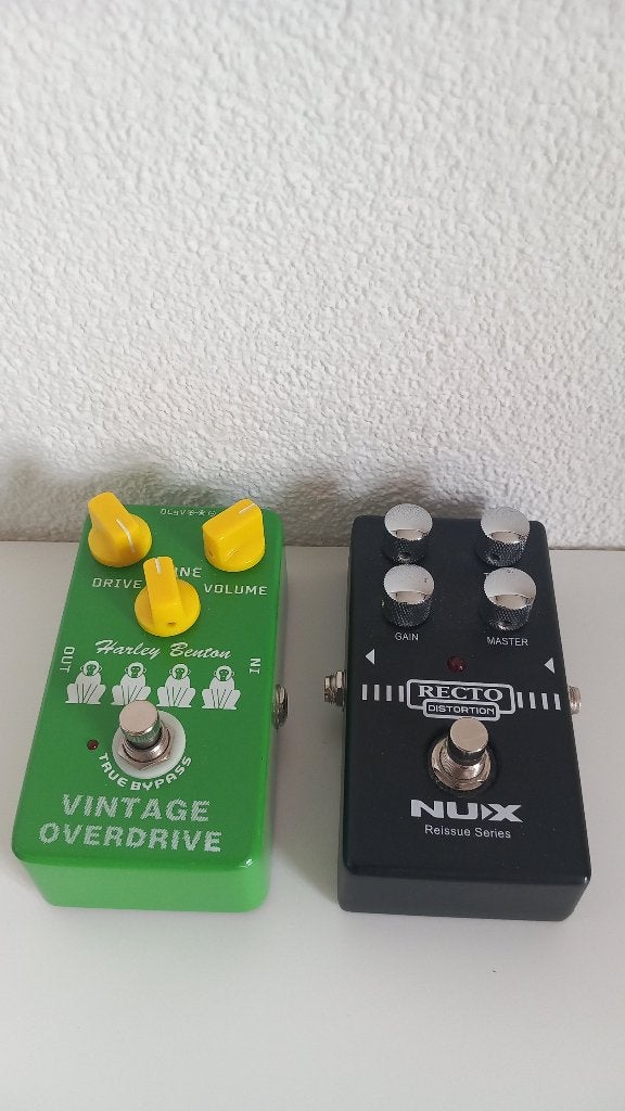Harley Benton Vintage Overdrive en Nux Recto Distortion, Muziek en Instrumenten, Ophalen of Verzenden, Zo goed als nieuw, Distortion, Overdrive of Fuzz