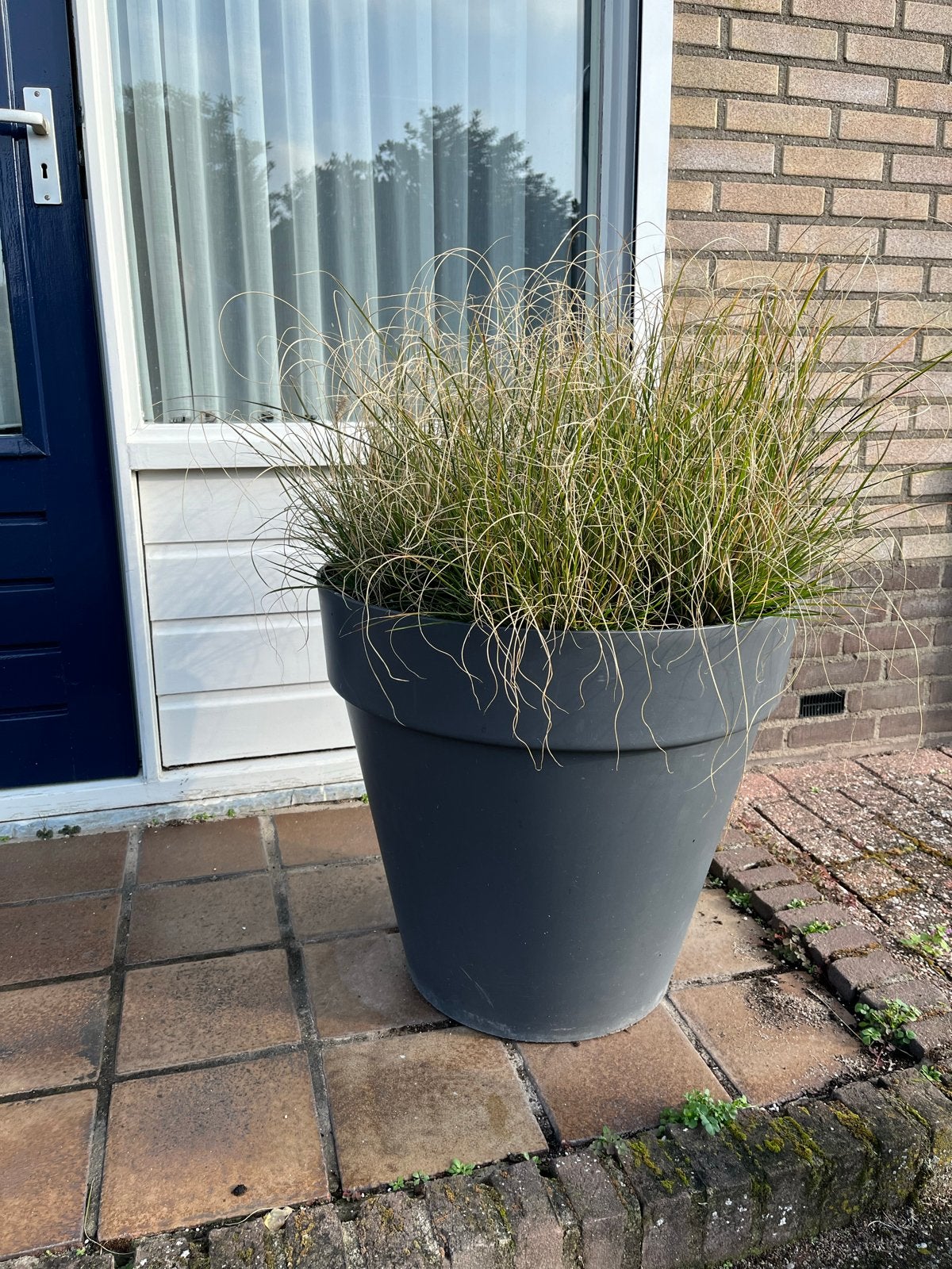 Grijze kunststof bloempot (d 59 cm), Tuin en Terras, Ophalen, Kunststof, Gebruikt, Balkon