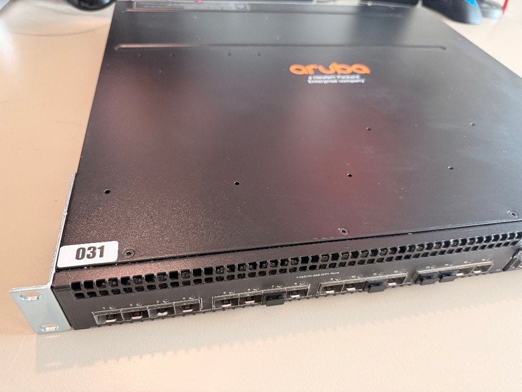 2x Aruba 3810M 16SFP+ JL075A volledig uitgebouwd | 2x 2930F, Ophalen, Gebruikt