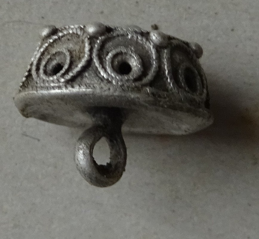 lot oude knoopjes w.o. 1 18de eeuwse zilveren, Antiek en Kunst, Ophalen of Verzenden