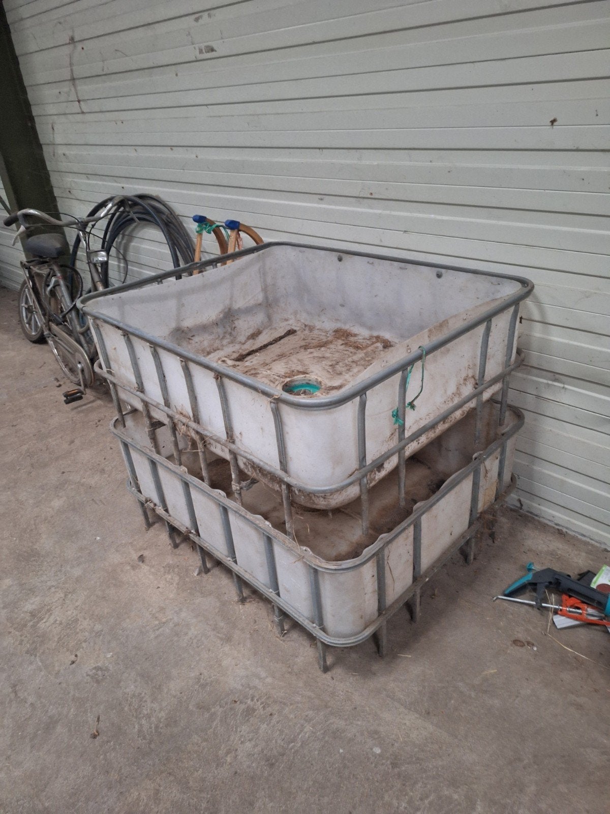paarden slowfeeder eet bak. 20 euro., Ophalen of Verzenden