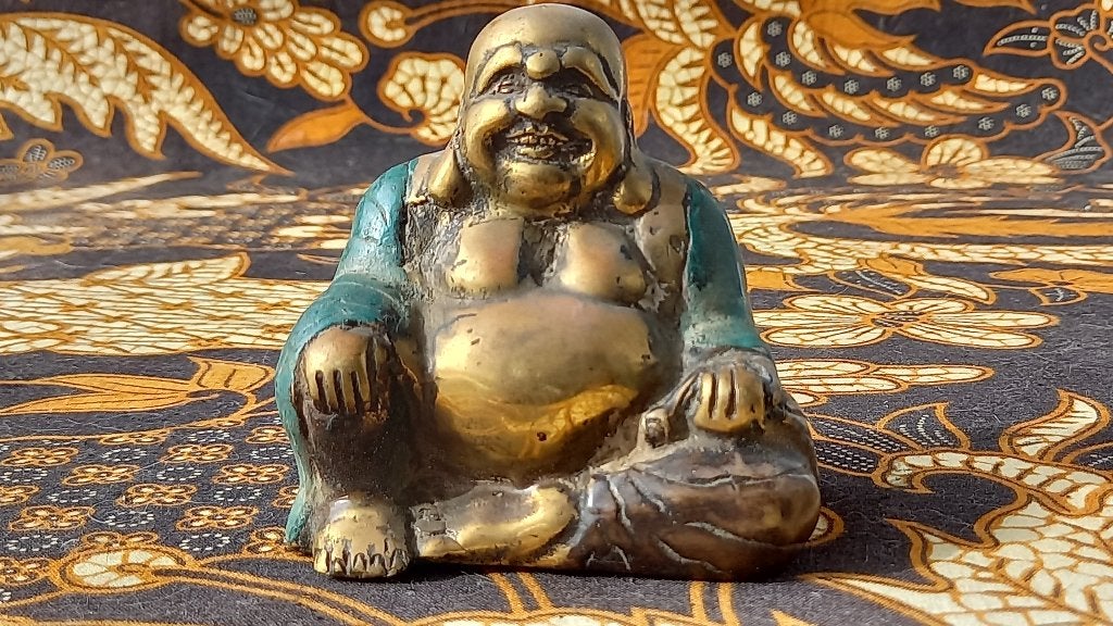 Antiek Chinees beeldje van Boeddha van brons 8 cm., Antiek en Kunst, Handgemaakt, Ophalen of Verzenden, China, Meerkleurig