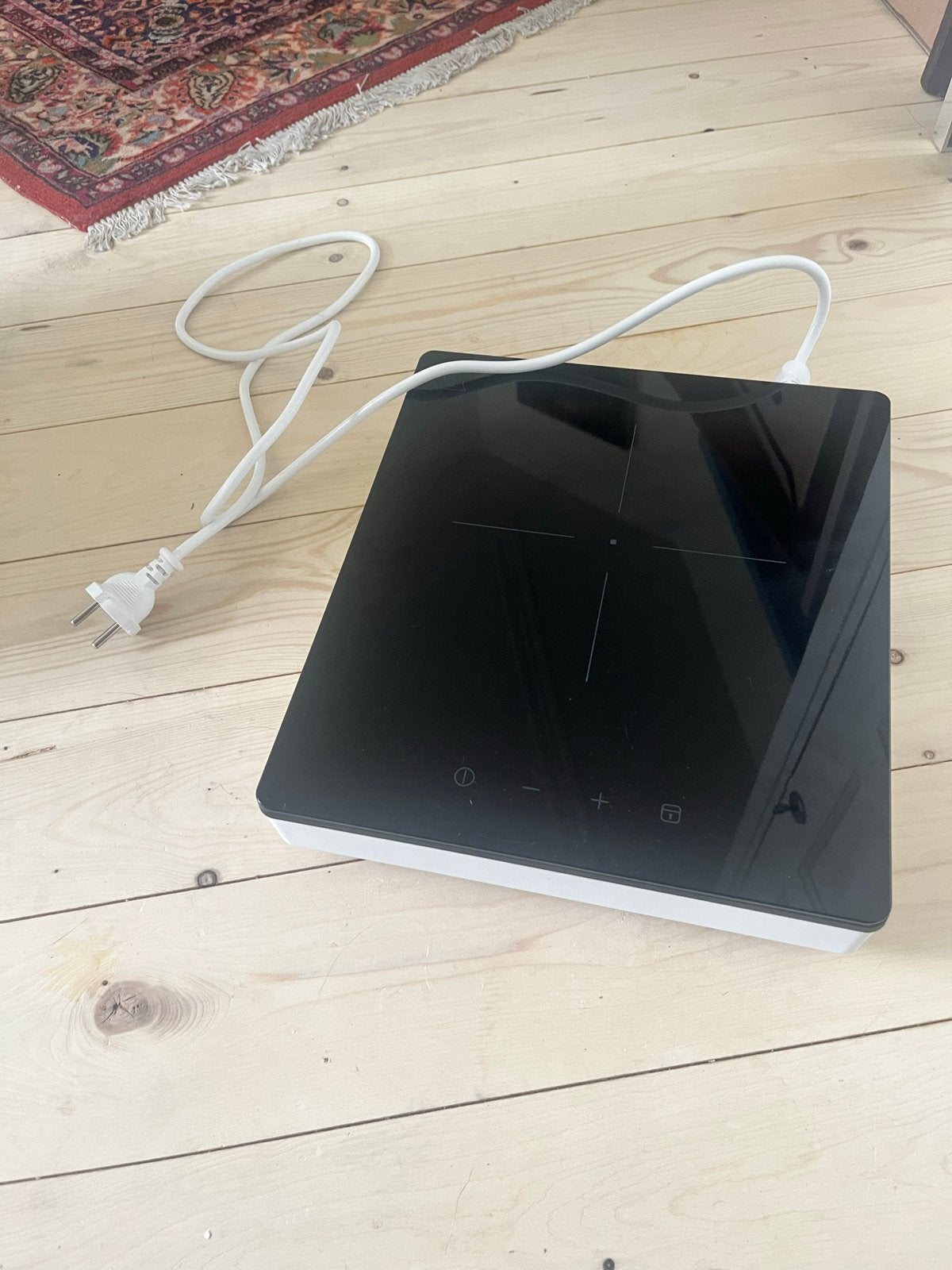 TILLREDA Draagbare inductiekookplaat, 1 zone wit, Witgoed en Apparatuur, Ophalen, 3 kookzones of minder, Zo goed als nieuw, Inductie
