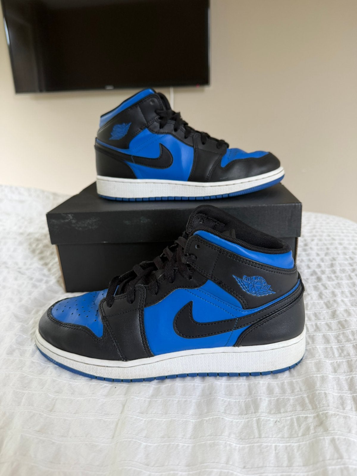Air Jordan 1 mid black/royal, Blauw, Ophalen of Verzenden, Sneakers of Gympen, Gedragen