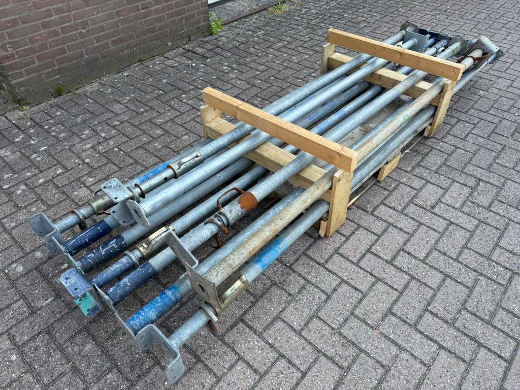 Bouwstempels 240cm / 300cm * 300cm / 530cm, Ophalen, Zo goed als nieuw, Overige typen, 2 tot 5 meter
