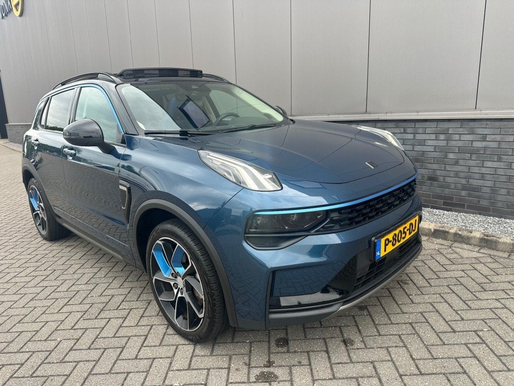 Lynk & Co 01 hybride Pano dak 360 graden camera, Auto's, Lynk & Co, 120 €/maand, Bedrijf, 1854 kg, Hybride Elektrisch/Benzine