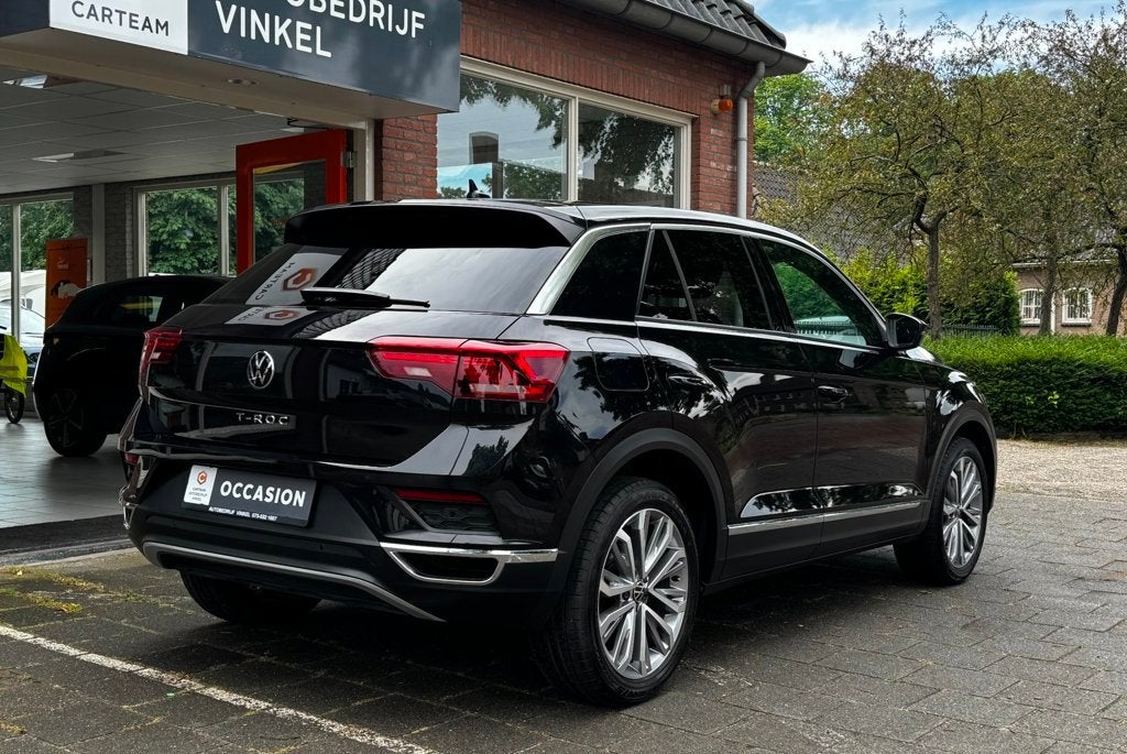 Volkswagen T-Roc 1.5 TSI Style*Automaat*Carplay*Navi*Sport*, Auto's, 4 cilinders, 150 pk, Zwart, Bedrijf