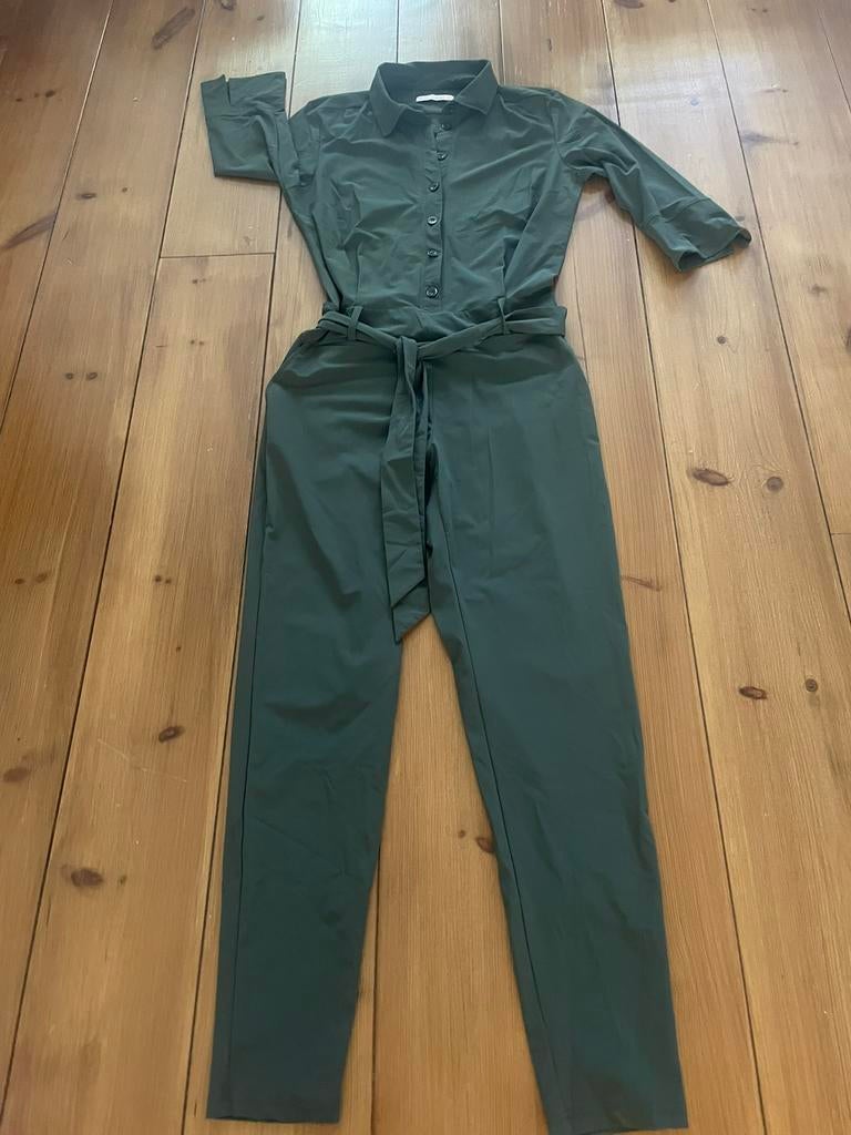 Mooie armygroene travelstof jumpsuit Studio Anneloes, L, Kleding | Dames, Jumpsuits, Verzenden, Zo goed als nieuw, Maat 42/44 (L)