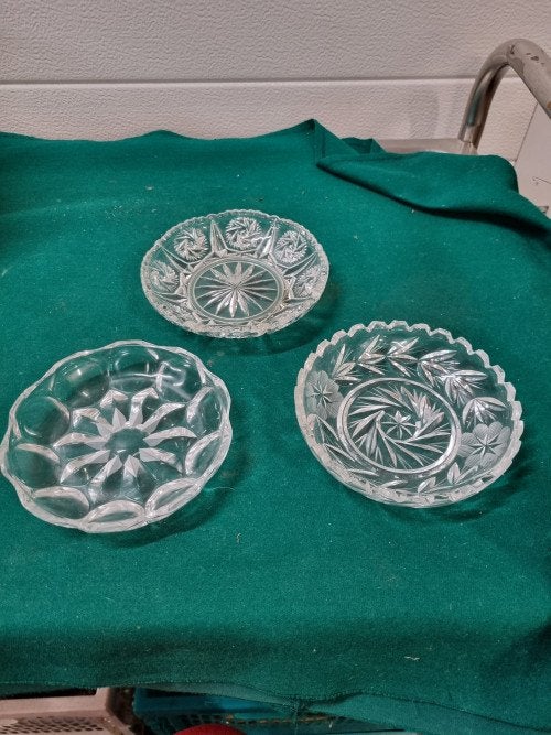 Schaaltjes kristal drie verschillende, Ophalen of Verzenden, 'T Olde Gre-j, Info@toldegrej.nl, Endepoelstraat 20f Didam