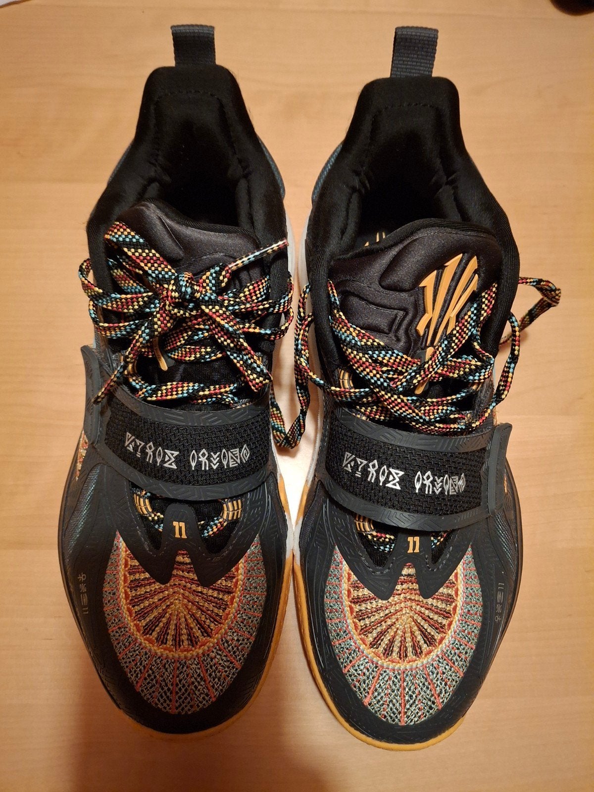 ANTA Sportschoenen Maat 44 - Zo goed als nieuw, Zwart, ANTA, Ophalen of Verzenden, Sneakers of Gympen