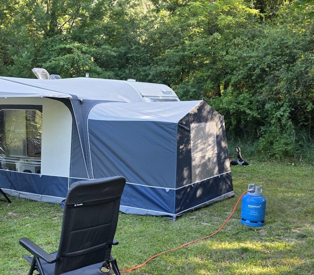 Doréma zijtent / voortent uitbouw maat 9 (850-875 cm) blauw, Ophalen, Zo goed als nieuw, Dorema