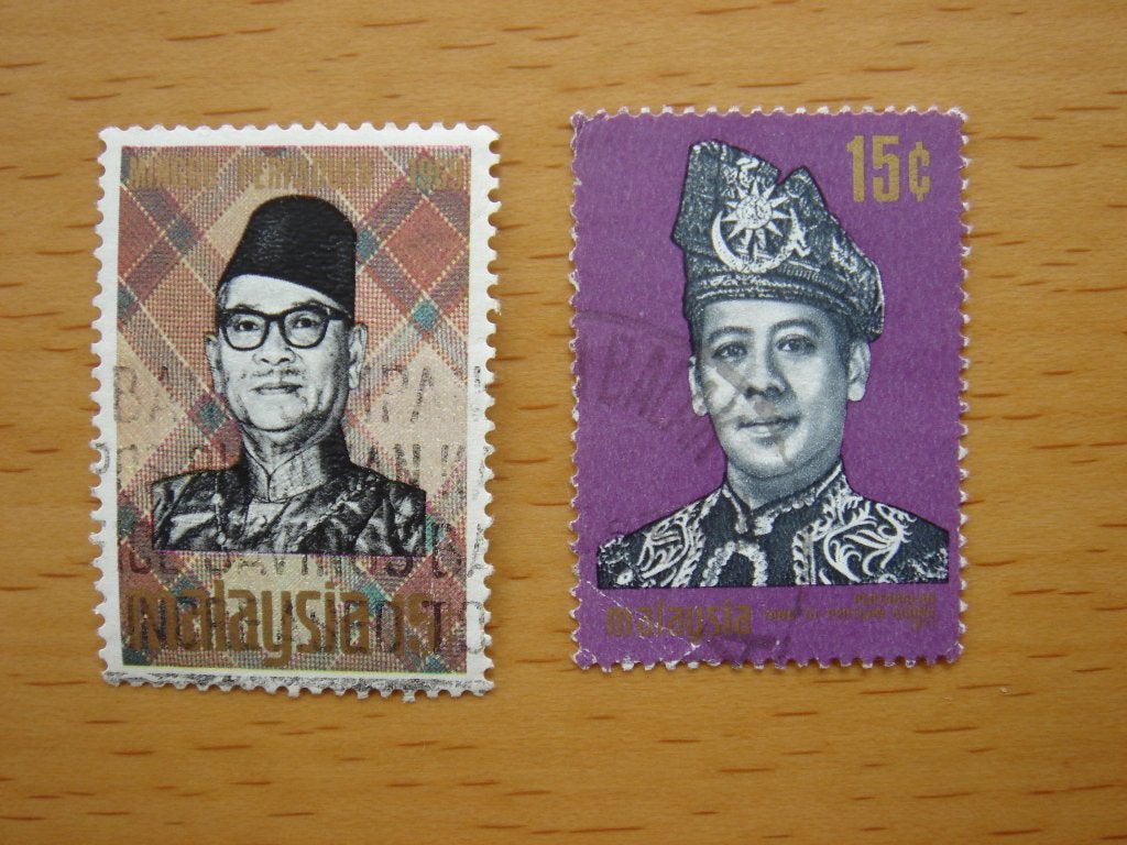 MALEISIE 2 Postzegels, Ophalen of Verzenden, Gestempeld, Zuidoost-Azië