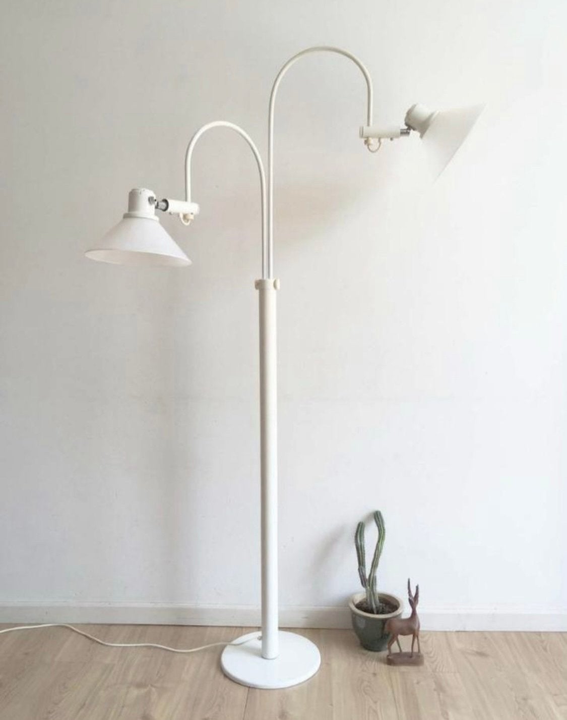 Vintage witte vloerlamp - P.J.Copini? Retro design lamp, Huis en Inrichting, Lampen | Vloerlampen, Ophalen, Gebruikt, E27 (groot)