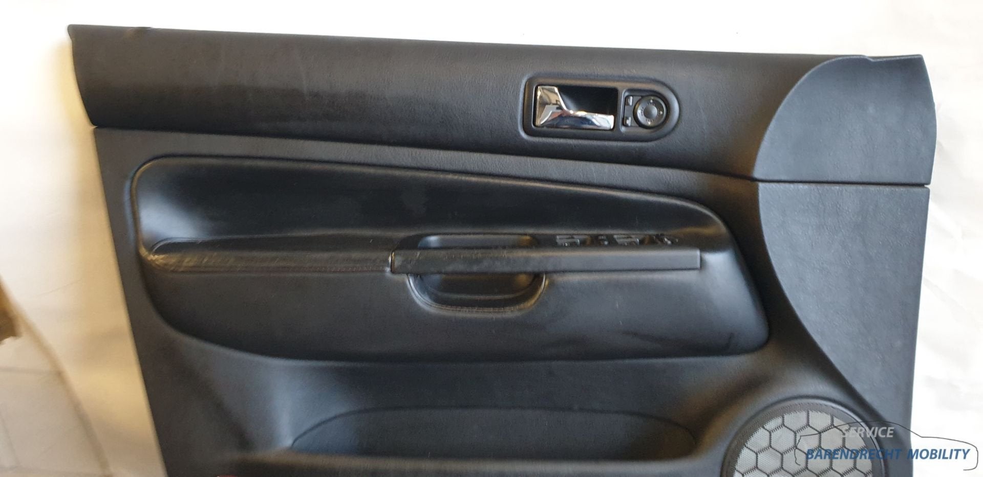 Complete set deurpanelen Golf IV Leder leer netjes origineel, Gebruikt, Volkswagen, Volkswagen AG, Berliner Ring 2
38440  Wolfsburg, DE