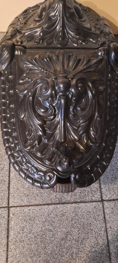 Antieke gietijzeren  grote kolenbak, Antiek en Kunst, Ophalen of Verzenden