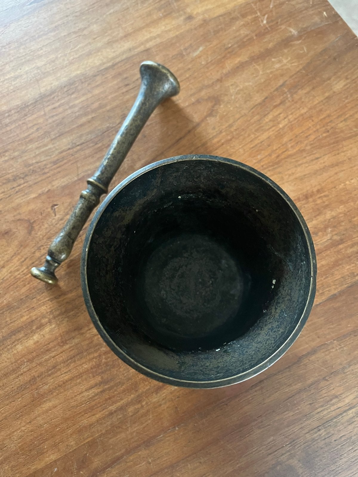 Antieke messing vijzel met stamper - 1825, Ophalen, Brons