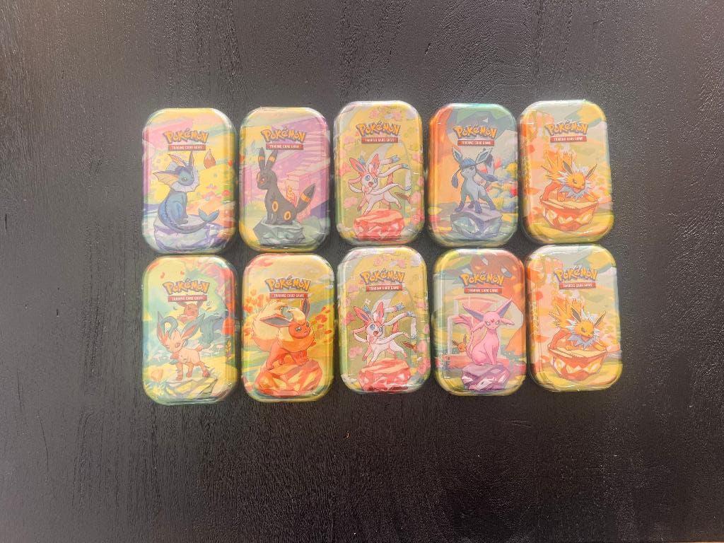 Pokémon Scarlet Prismatic Evolution Mini Tins (10 stuks), Ophalen of Verzenden, Nieuw