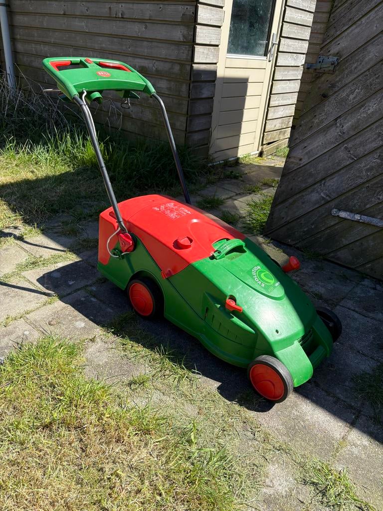 Goed onderhouden elektrische grasmaaier - Brill Evolution, Tuin en Terras, Grasmaaiers, Ophalen, Cirkelmaaier, Gebruikt, Elektrische grasmaaier