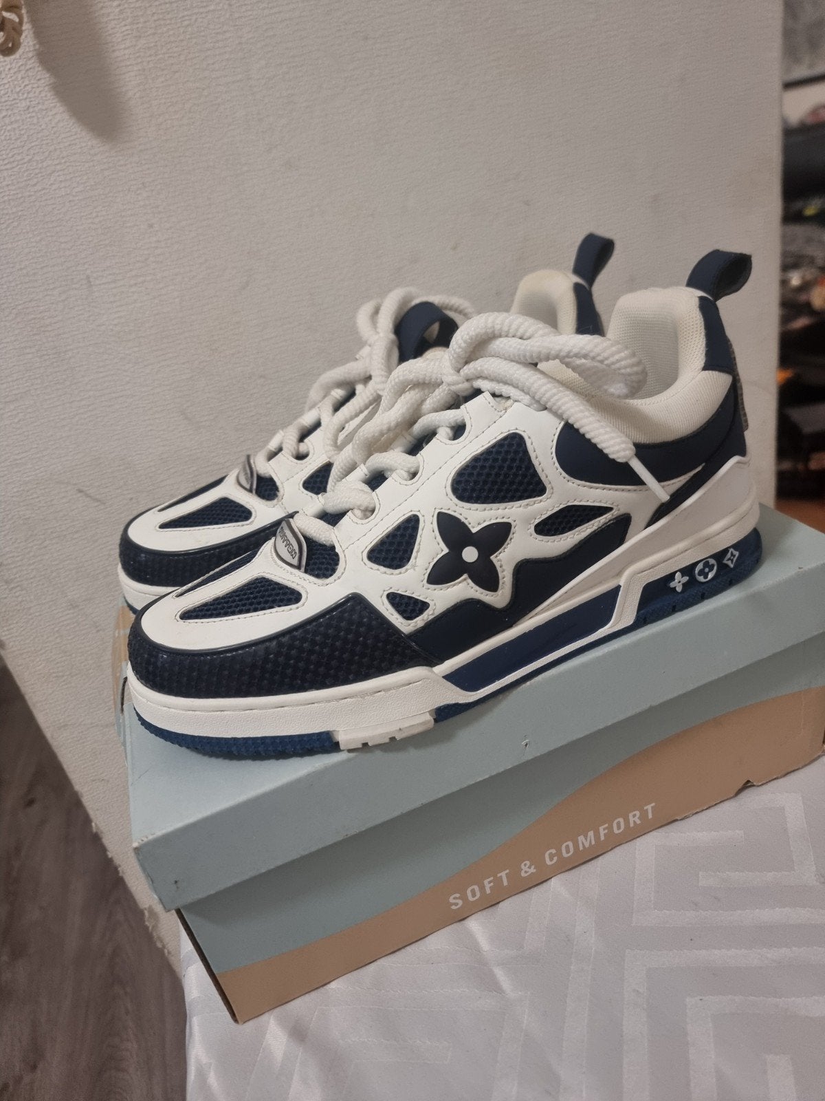 Luxe Louis Vuitton Schoenen - Origineel - Maat 45, Blauw, Onbekend, Ophalen of Verzenden, Onbekend