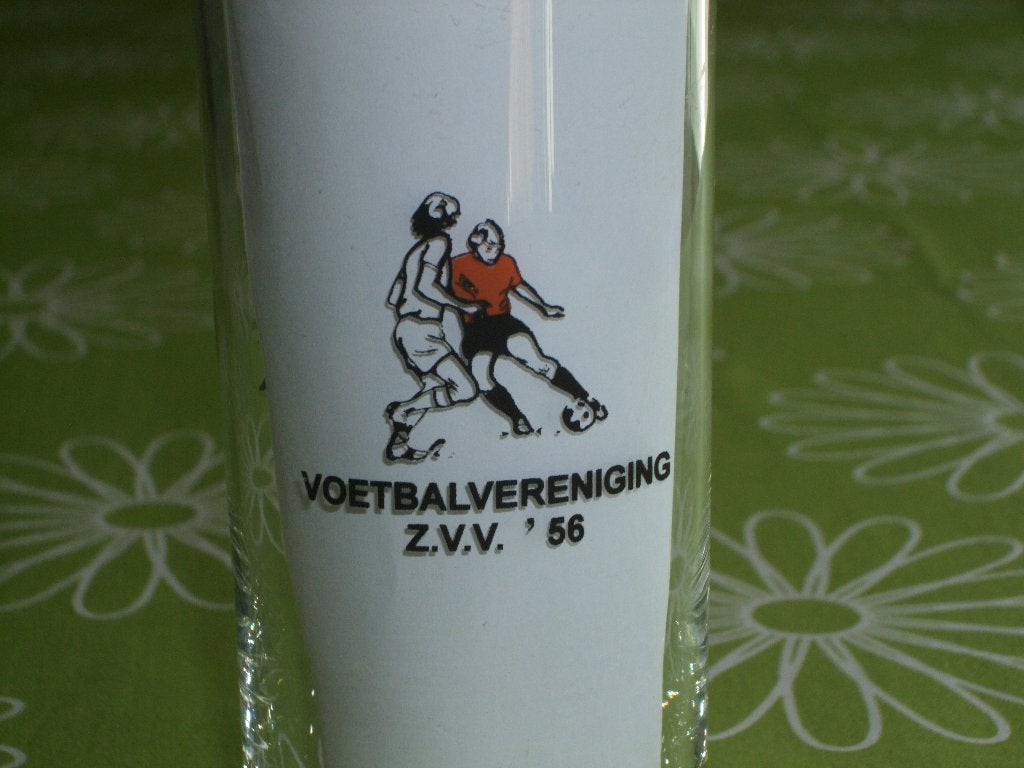 ZVV '56 Voetbalvereniging  - Winkelcentrum Anklaar glas, Ophalen of Verzenden, Zo goed als nieuw, Overige binnenlandse clubs, Overige typen