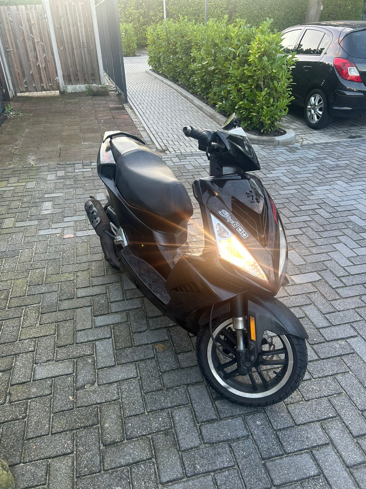 Peugeot Speedfight 3 RS 50cc 2 takt Geel kenteken, Ophalen
