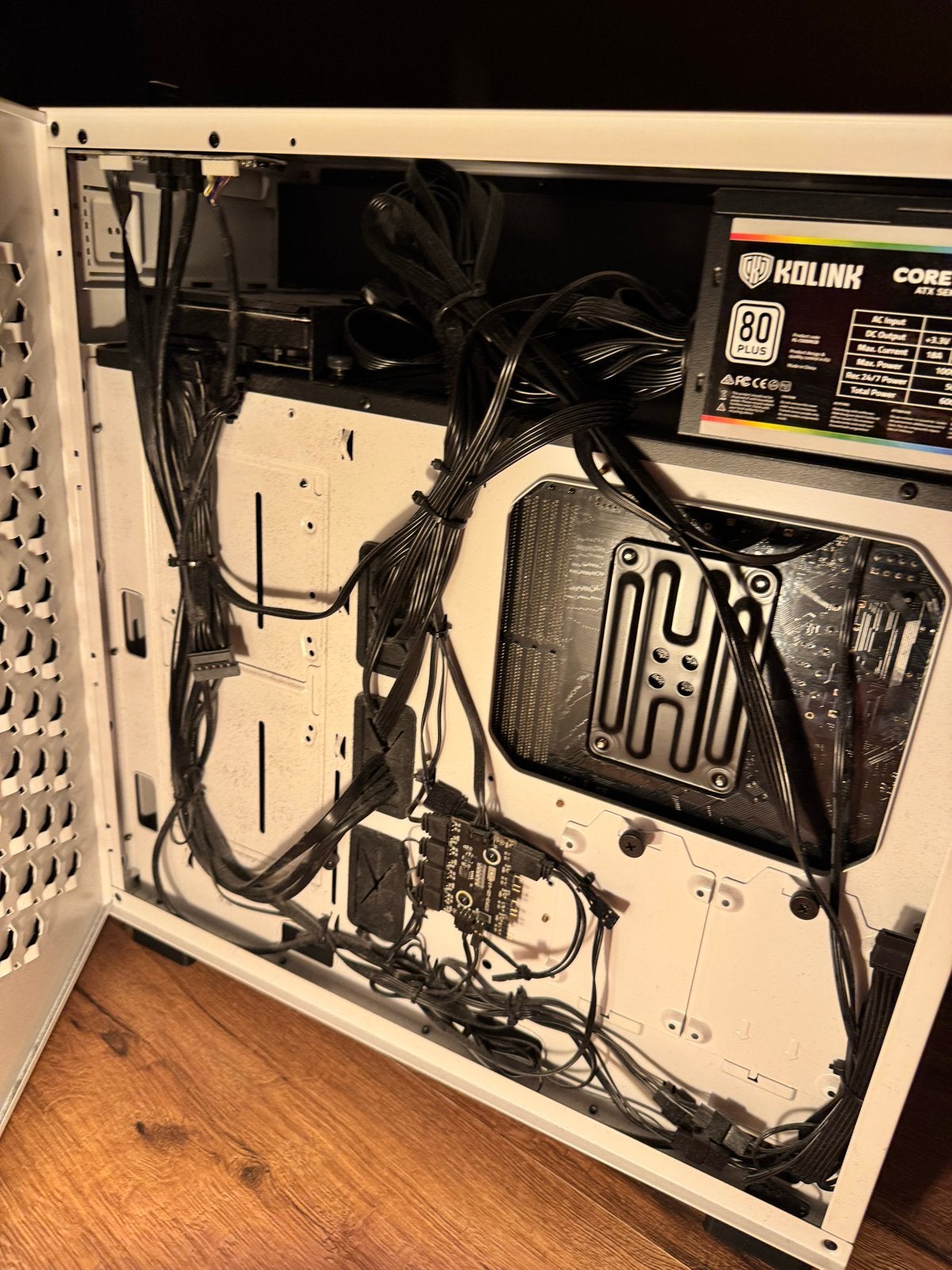 Desktop PC met defecte 3TB HDD - WERKEND, Computers en Software, Desktop Pc's, Ophalen, Gebruikt, HDD, 8 GB