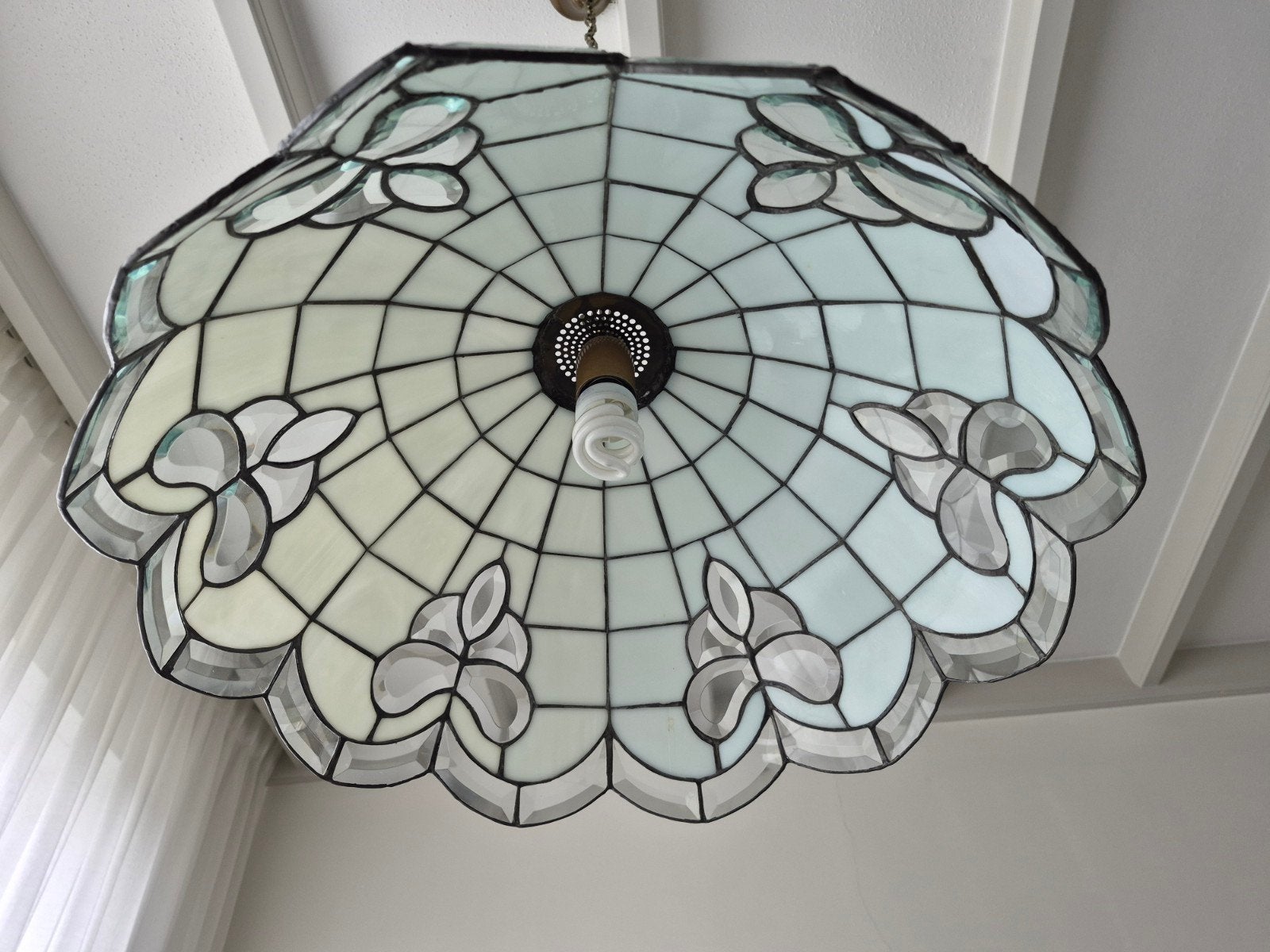 Mooie glazen hanglamp in lood, 50 cm doorsnede, Huis en Inrichting, Ophalen, Zo goed als nieuw, Glas