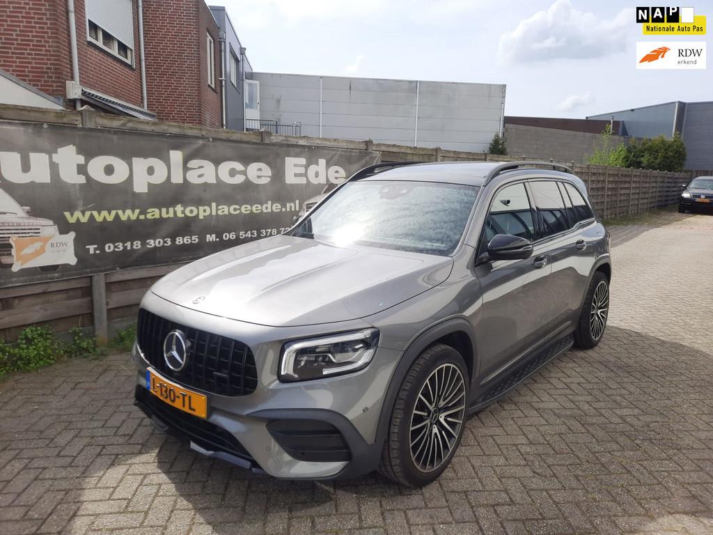Mercedes-Benz GLB 180 MEMORIE AMG PANORAMADAK ECC, 136 pk, Gebruikt, 4 cilinders, Origineel Nederlands