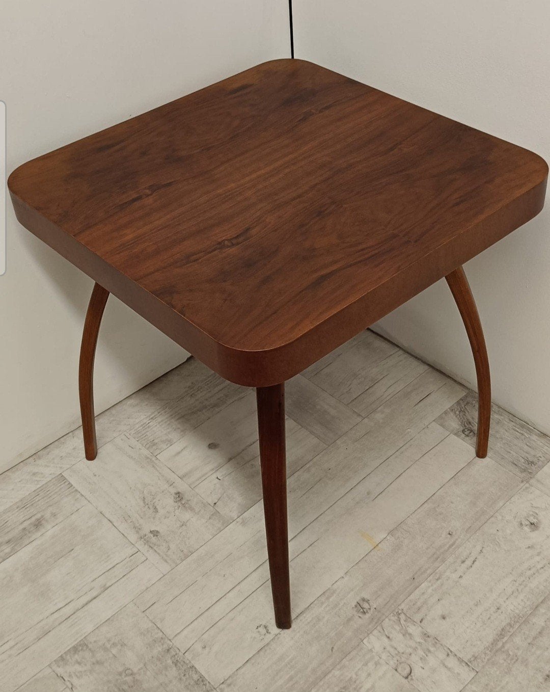 MID-CENTURY DESIGN Bytom Tafel + Halabala H-259 Spinder, Ophalen