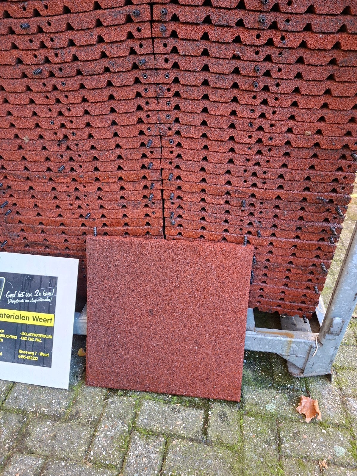rubbertegel 50x50x3 cm, rubber tegels, speelvloer, balkon, Ophalen, Gebruikt, Overige materialen
