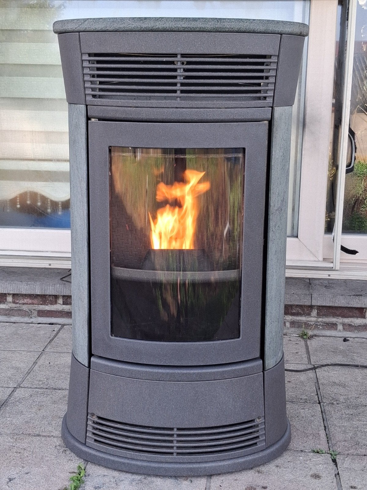 Edilkamin Moon 11kW Pelletkachel met Speksteen + Levering, Ophalen, Overige brandstoffen, Zo goed als nieuw, Pelletkachel