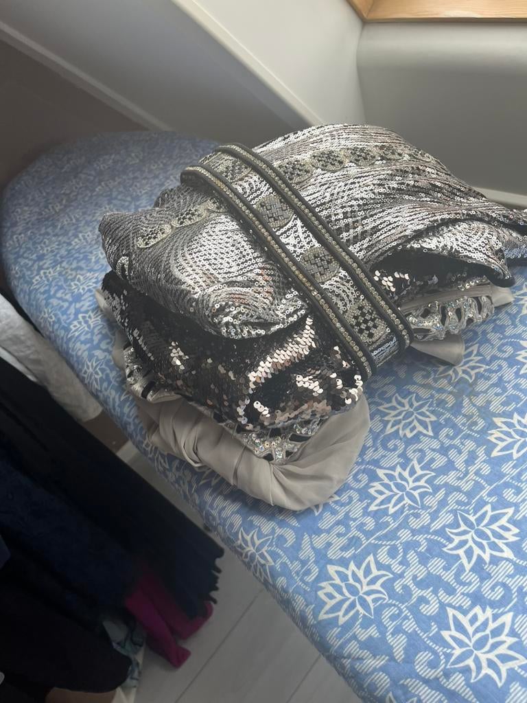 Twee gala jurken /avondjurk / glitter blouse, Ophalen of Verzenden, Zo goed als nieuw
