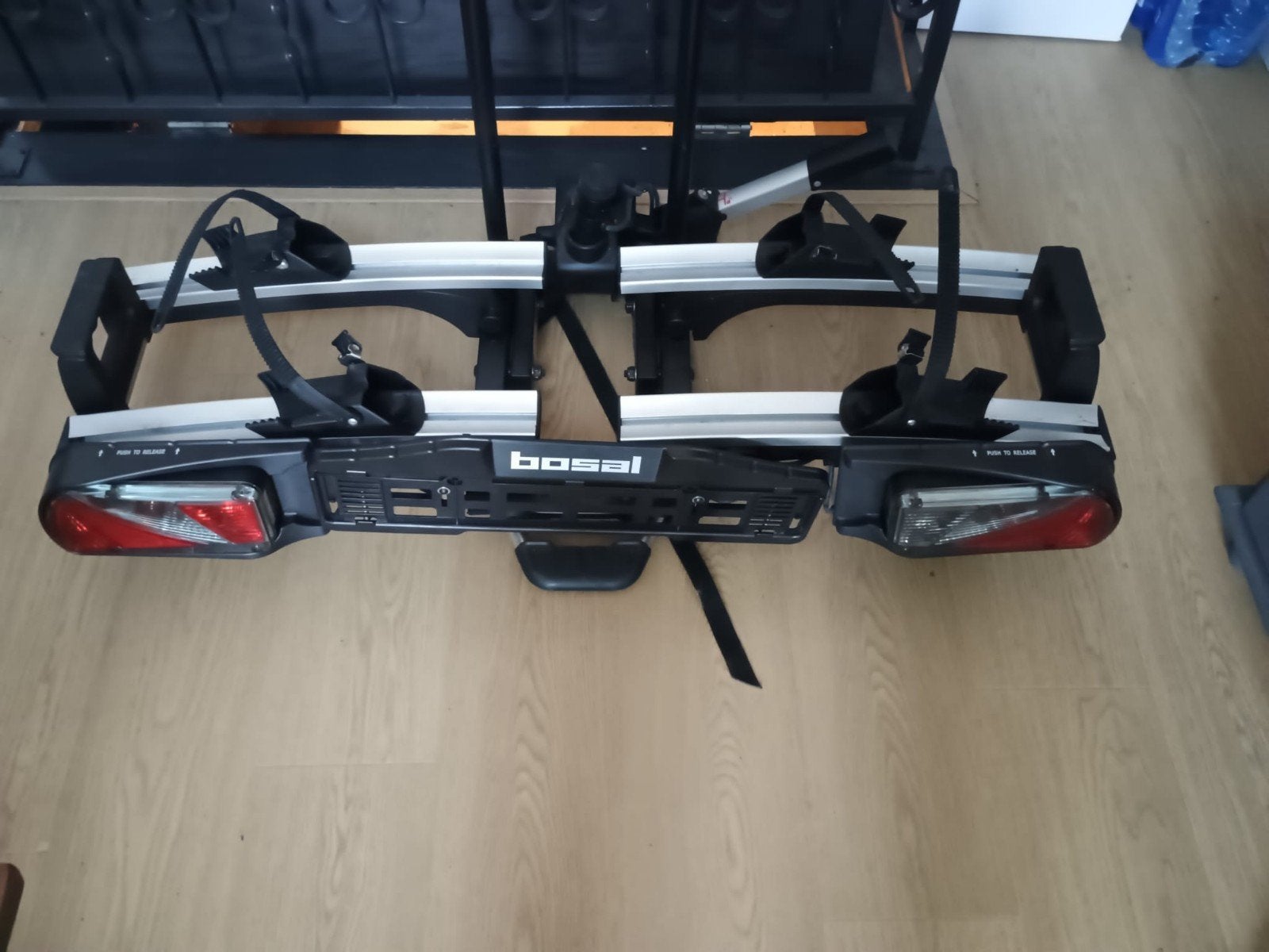 Bosal inklapbare fietsendrager, Ophalen, Zo goed als nieuw, 2 fietsen, Trekhaakdrager